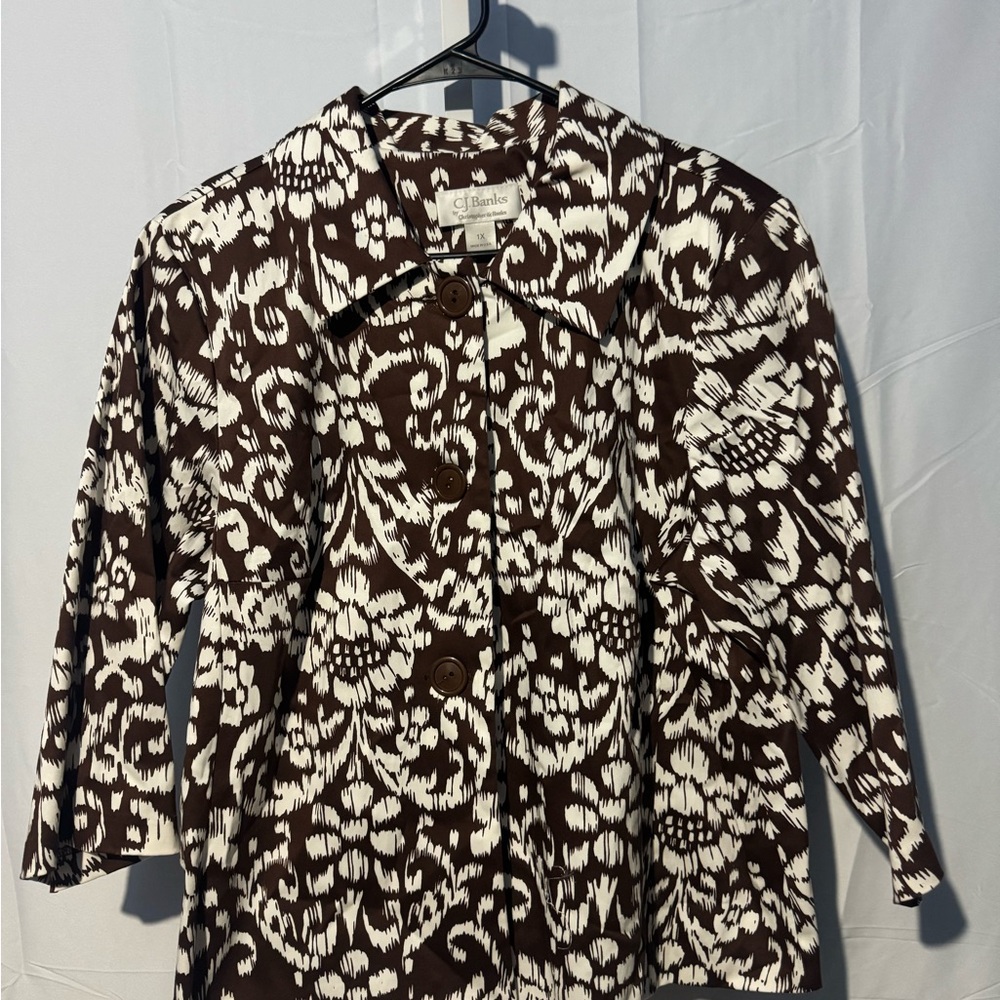 CJ Banks Chocolate and Ivory Patterned Top Size 1X